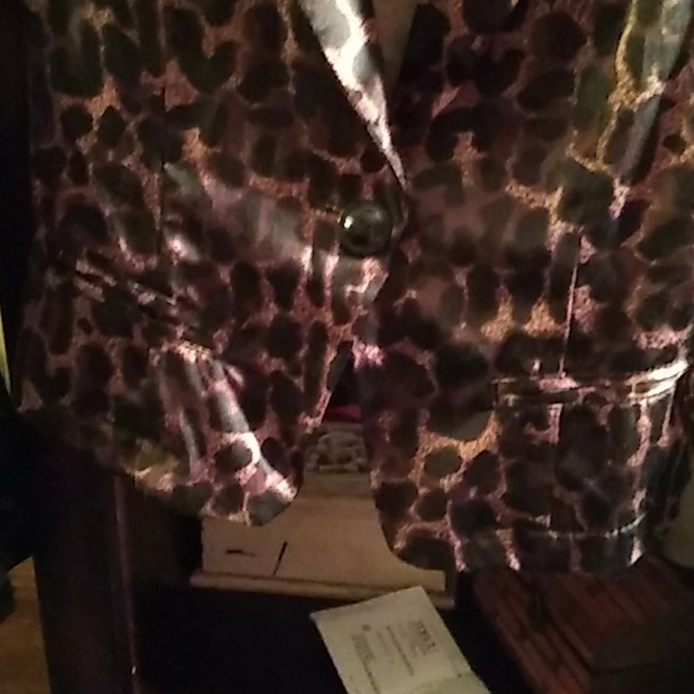 Jacket - Picture 3 of 4